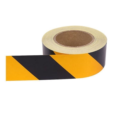 เทปเตือน PVC สีดําและเหลือง สายเตือนการจราจรด้านอุปกรณ์ป้องกันไฟ สายเตือนการจราจรด้านอุปกรณ์ป้องกันไฟ สีดําและเหลือง เทปสะท้อนแสง